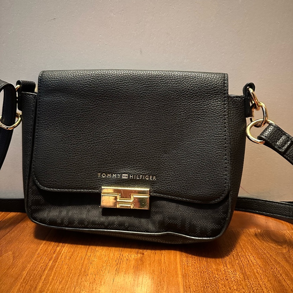Tommy Hilfiger Black Crossbody Bag